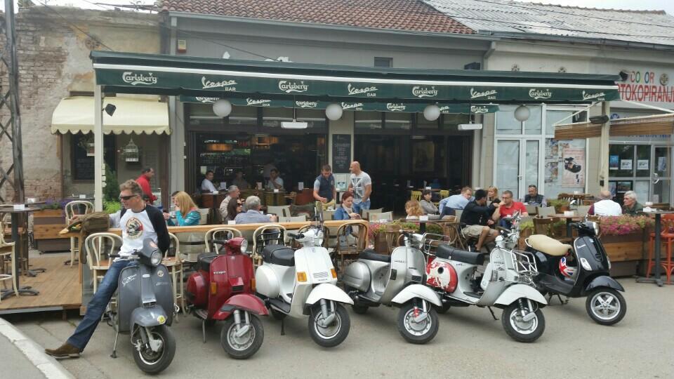 Vespa Bar 10
